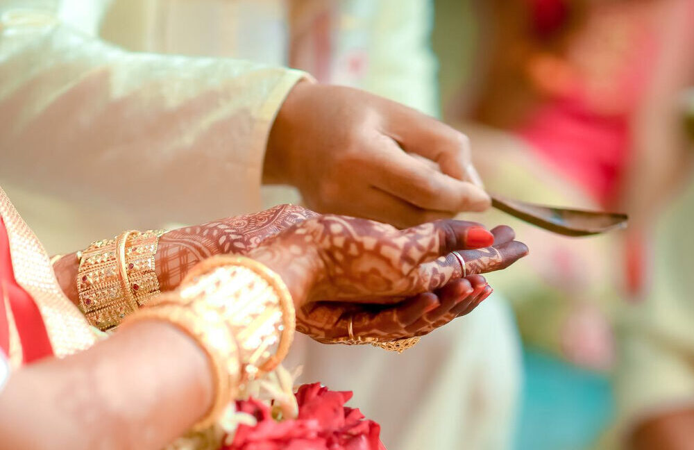 Why Too Many Choices Can Delay Marriage Decisions